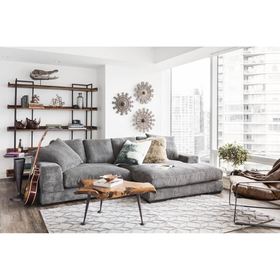 Plunge Sectional - Image 15