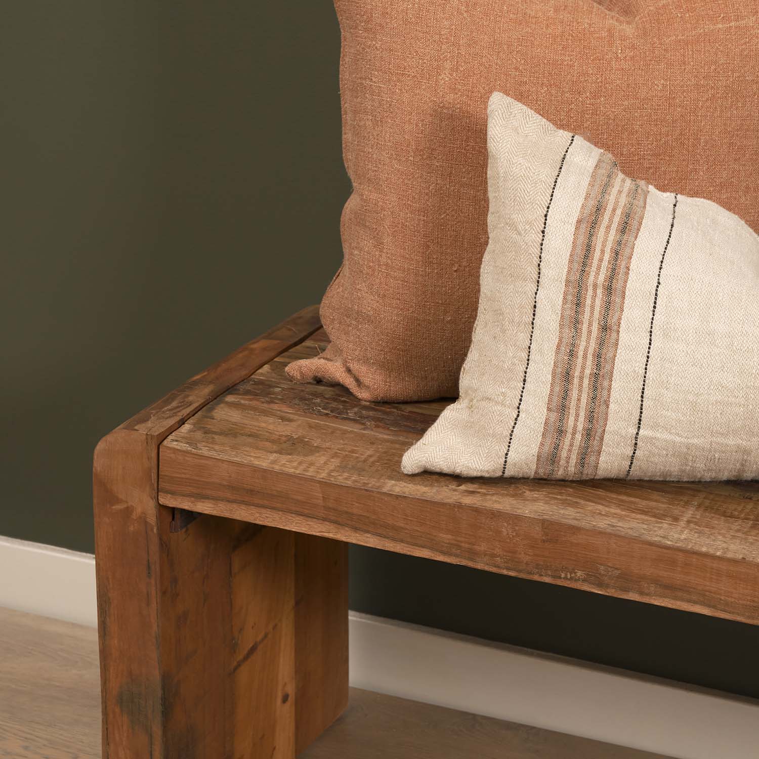Estelle Bench - Image 9
