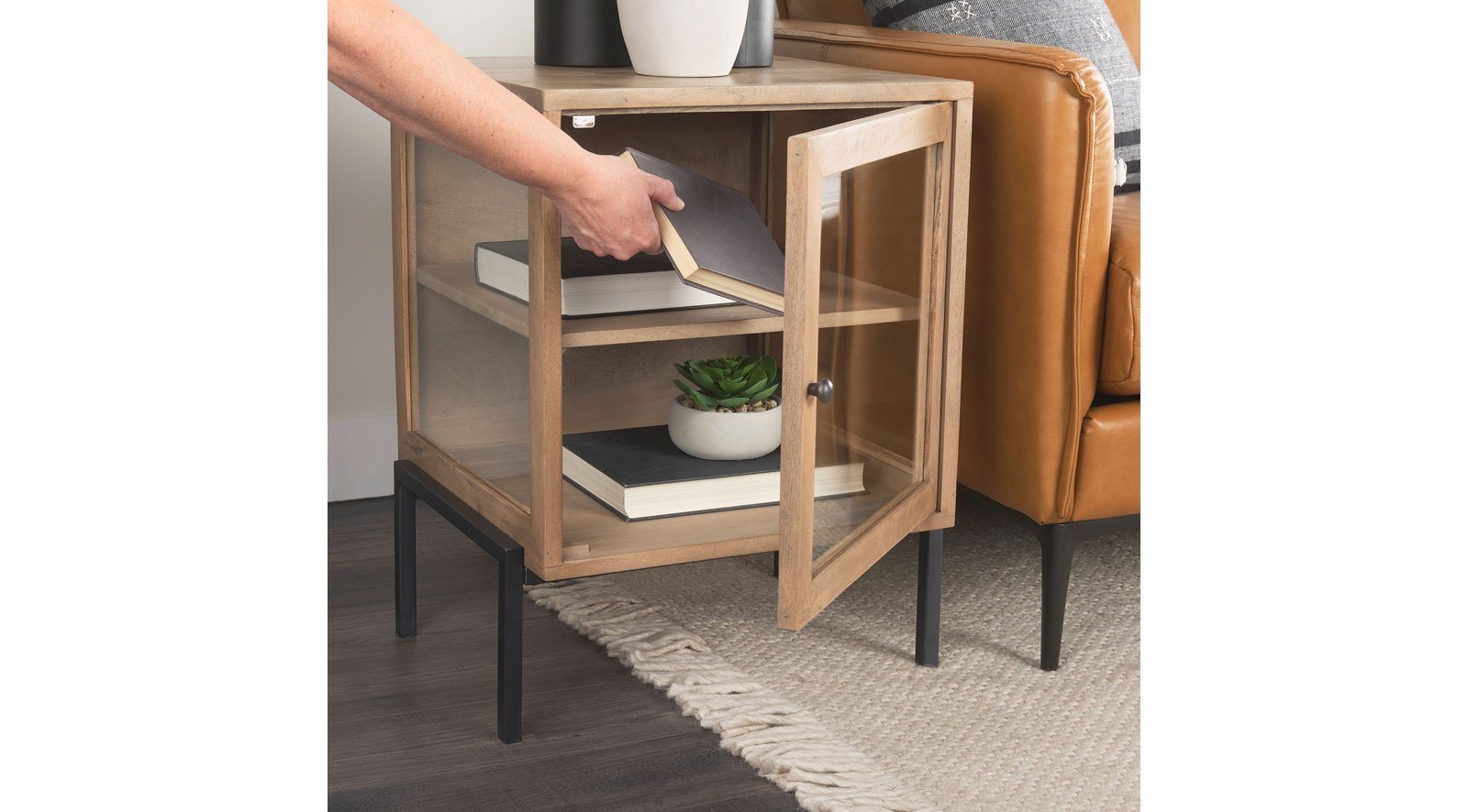 Arelius Light Brown Wood W/ Black Metal Frame End/Side Table - Image 11