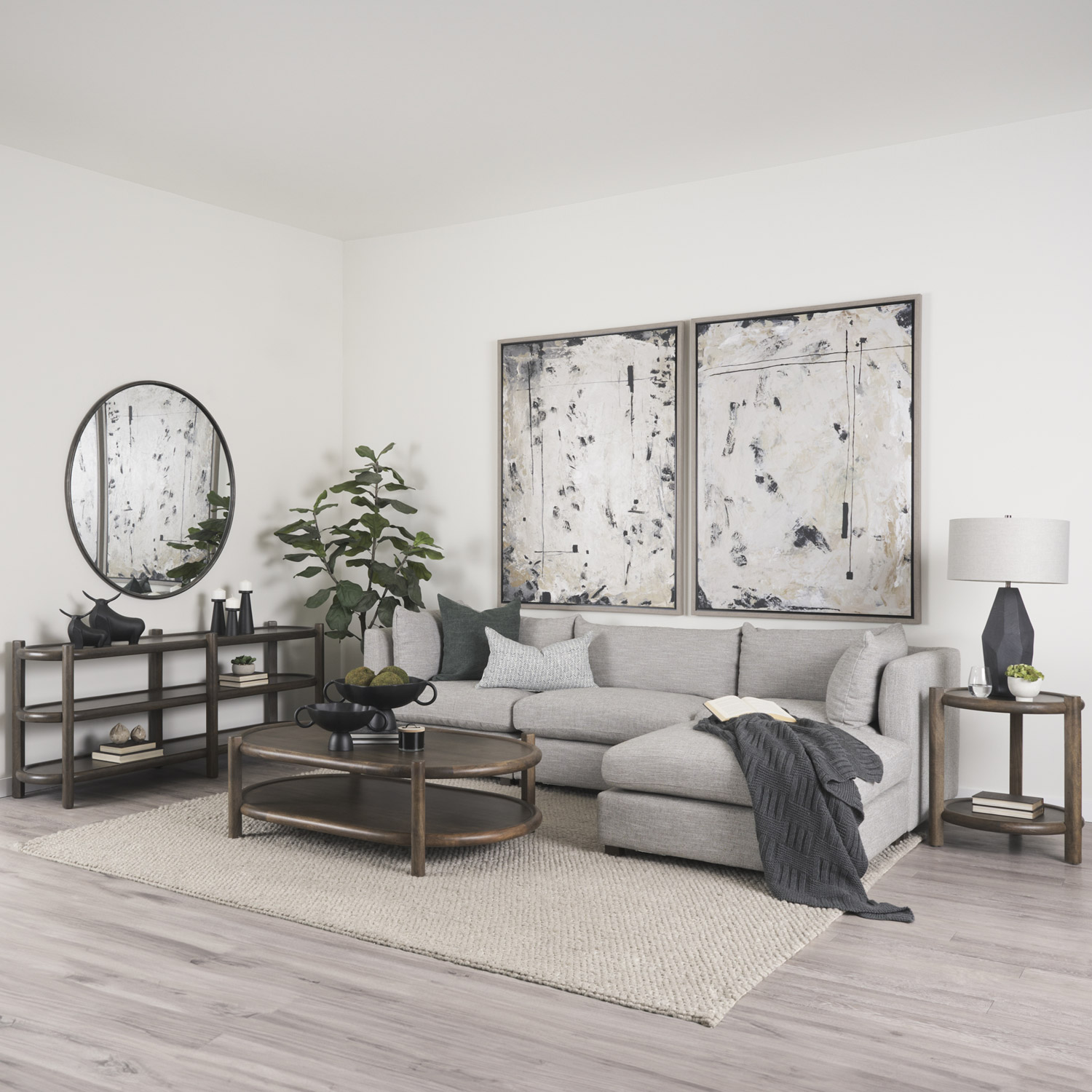 Romi Accent Table - Image 9