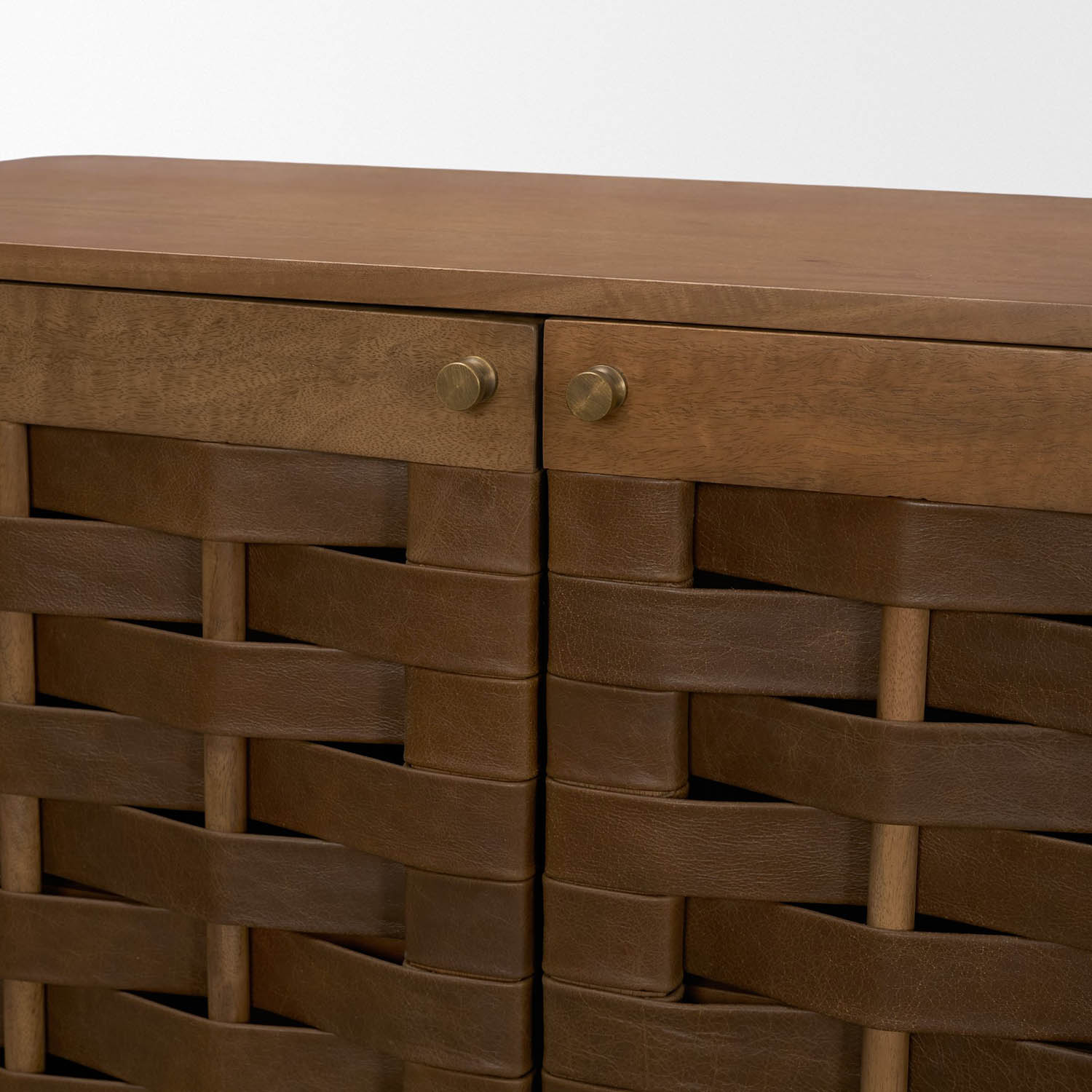 Wexlan Sideboard - Image 8